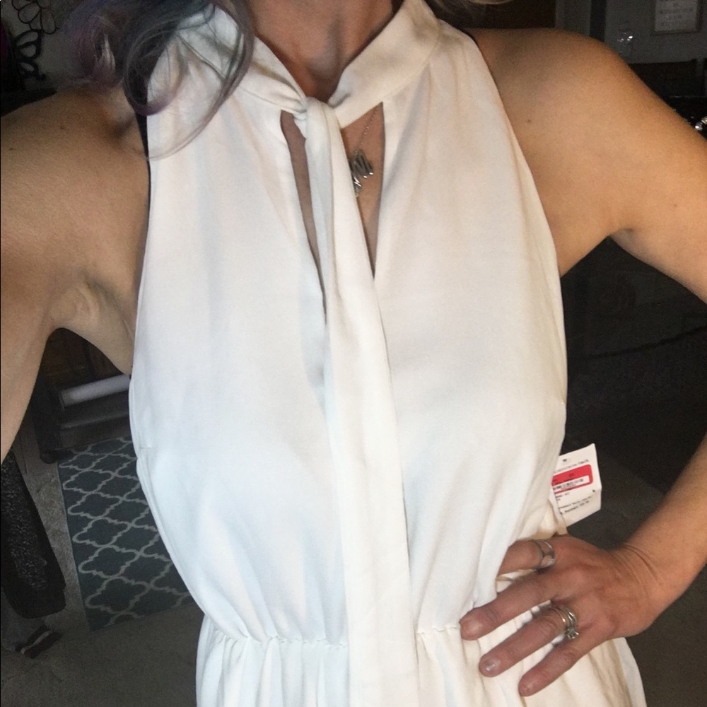 FLASH‼️🆕Lovers + Friends White Sheer Layered Mini